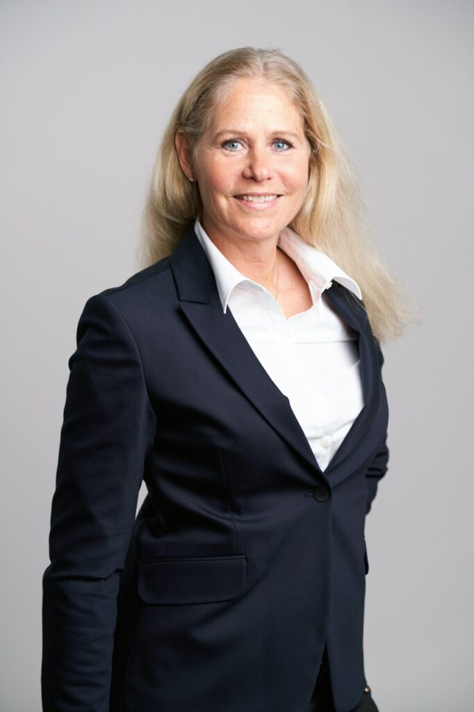 Lottie Saks, External Board Director AWA